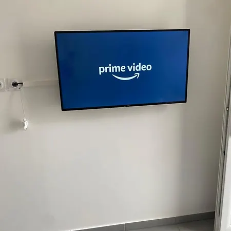 Jolie Perle דירה *